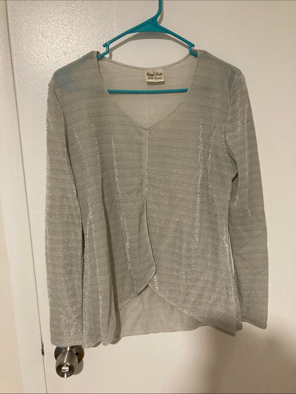 Light Cream Metallic Knit V-Neck Cardigan